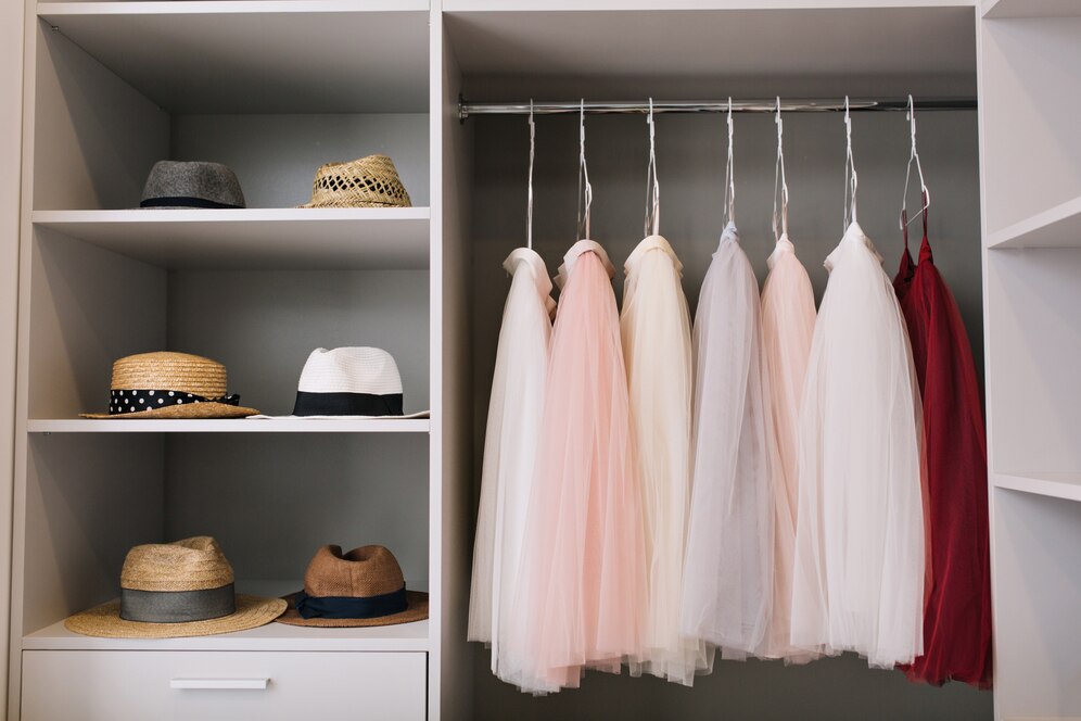 Los Angeles Closets